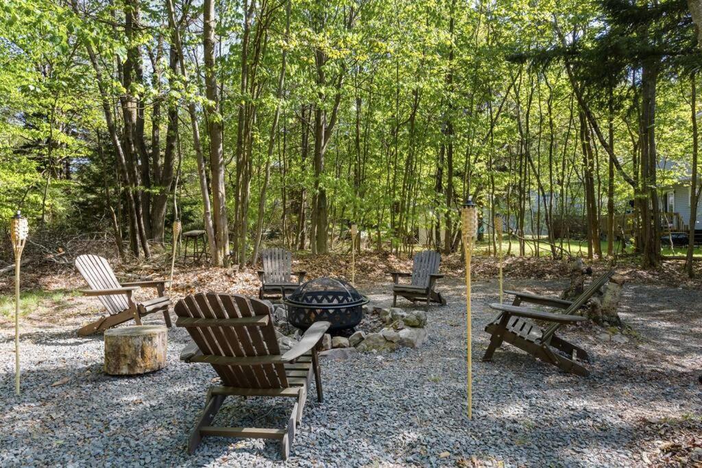 Holiday home Mountain Oasis Hot Tub Game Fire Pit Pocono Summit