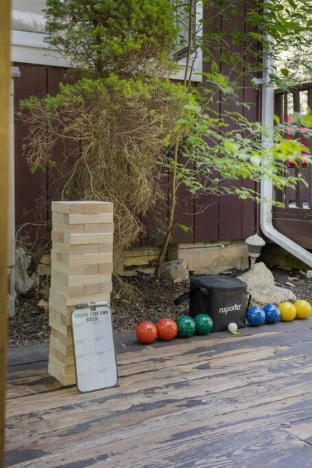 Holiday home Mountain Oasis Hot Tub Game Fire Pit Pocono Summit
